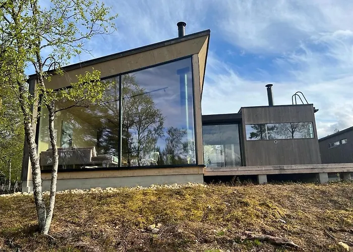 Βίλα Moderni Puuhuvila Eraemaan Reunalla Kiilopaeaellae Saariselka